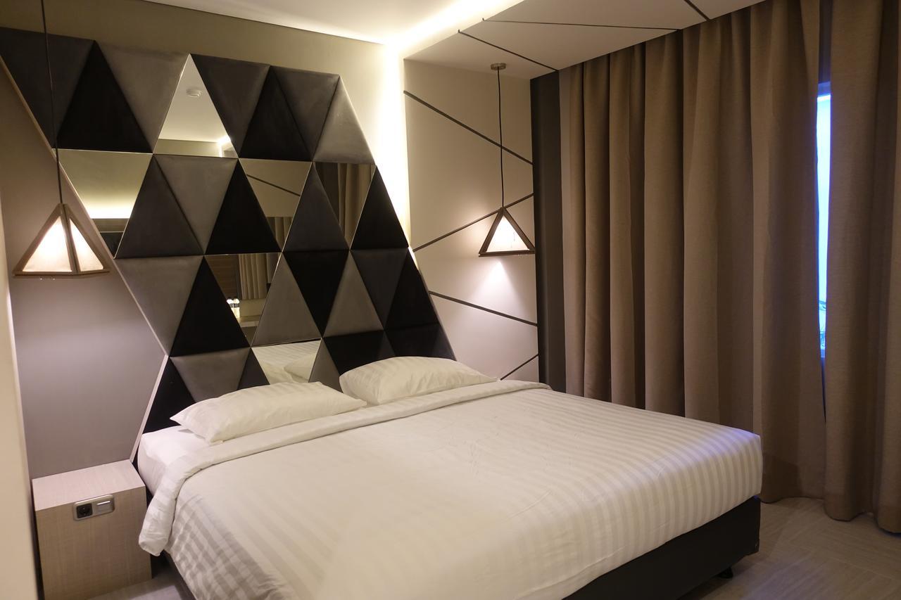 M Hotel Kupang Kupang  Exteriér fotografie