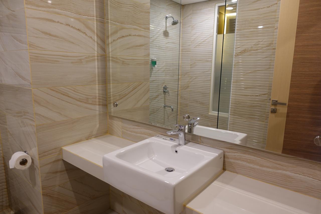 M Hotel Kupang Kupang  Exteriér fotografie