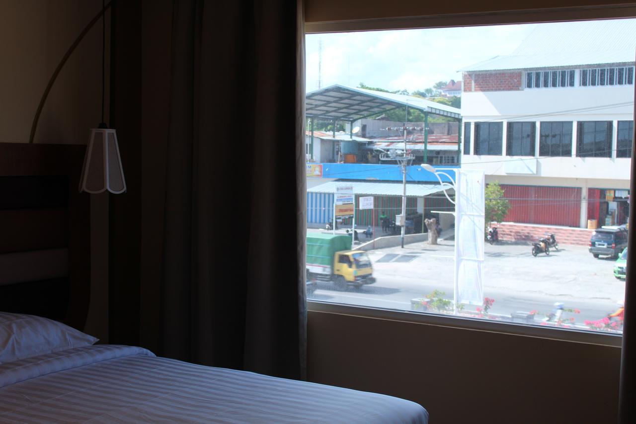 M Hotel Kupang Kupang  Exteriér fotografie